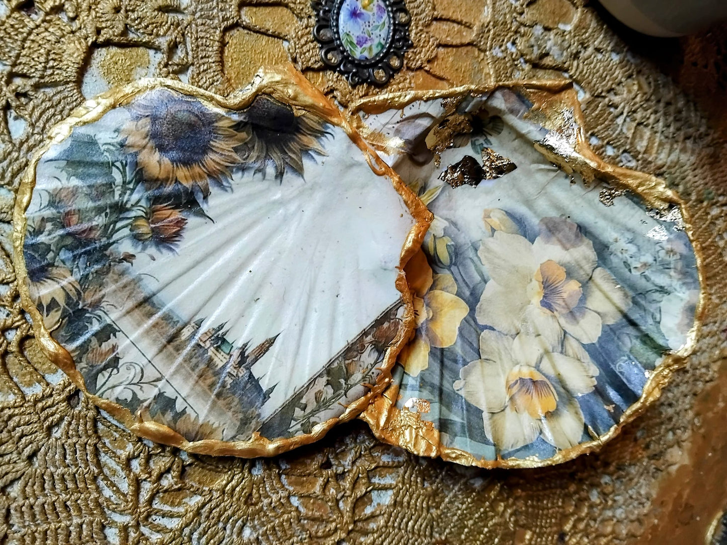 coquillage stylisé avec son couverle